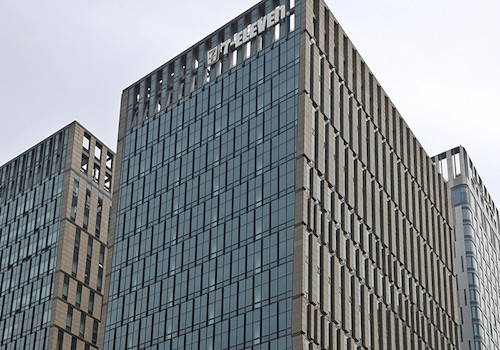 1999.04 ㈜롯데리아로부터 분리, ㈜코리아세븐 설립